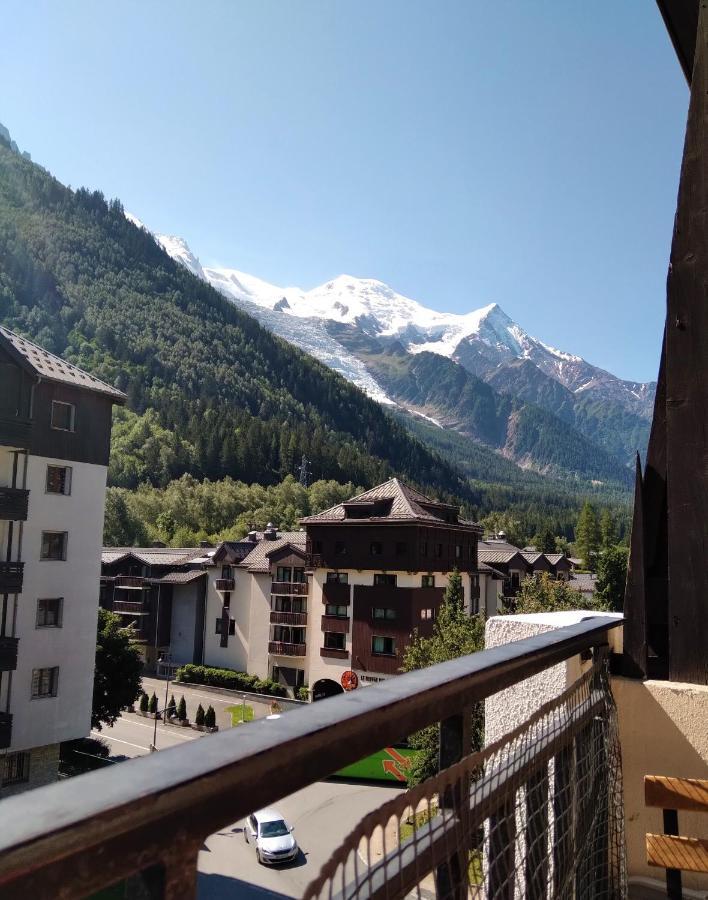 Cocon Douillet Au Pied De L'Aiguille Du Midi Apartamento Chamonix Exterior foto